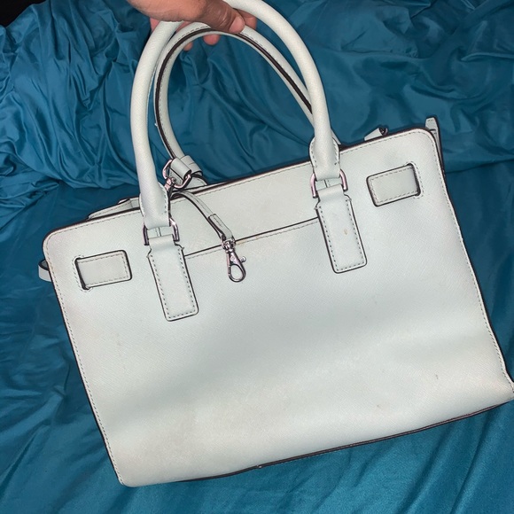 Michael Kors Bag East West Dillon Leather Satchel - Picture 2 of 6